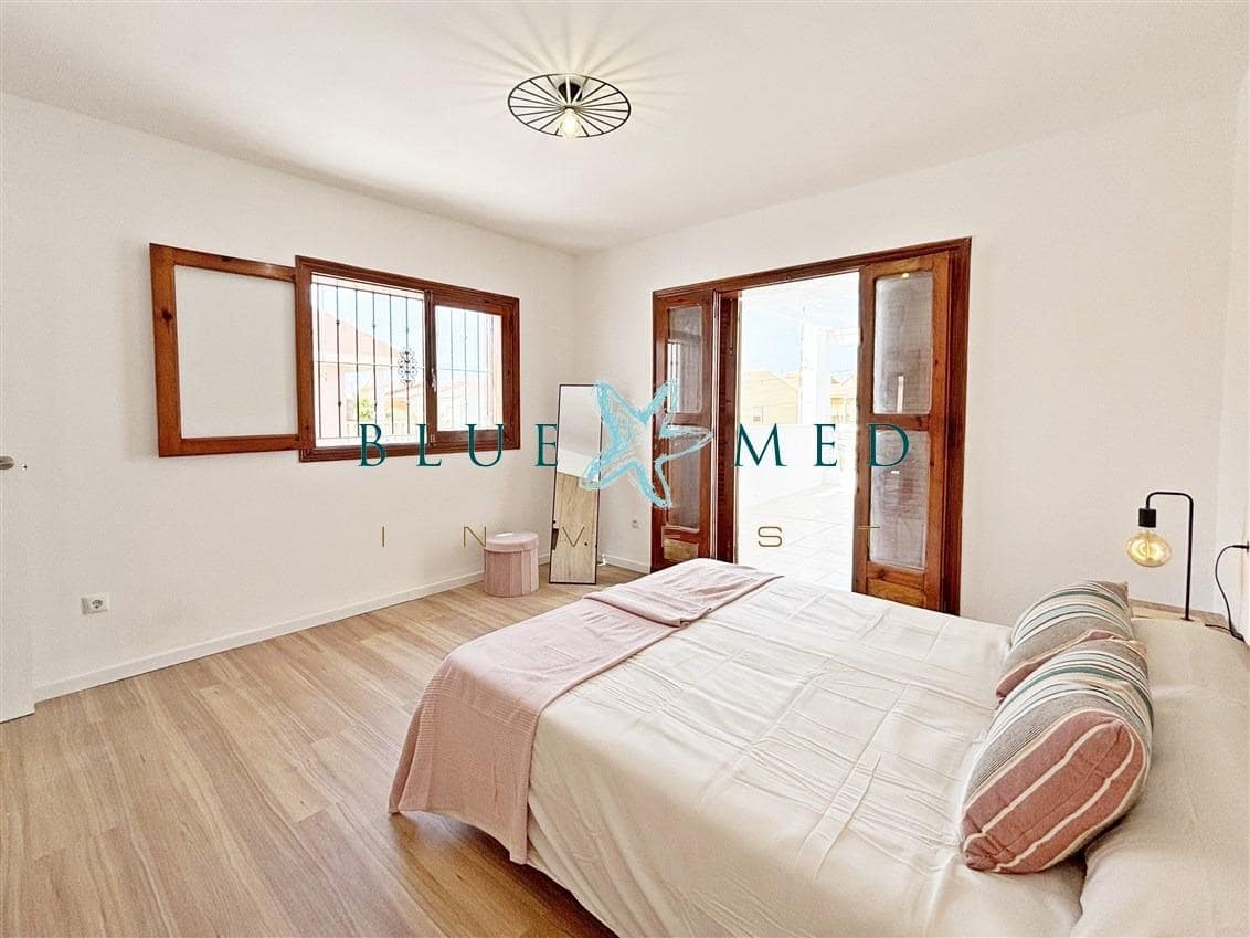 Chalet de 3 habitaciones en Puerto de Mazarron en venta con garaje - 260.000 € (Ref: 10017545)