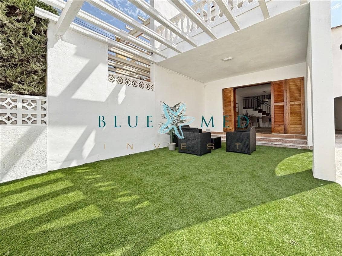 Chalet de 3 habitaciones en Puerto de Mazarron en venta con garaje - 260.000 € (Ref: 10017545)