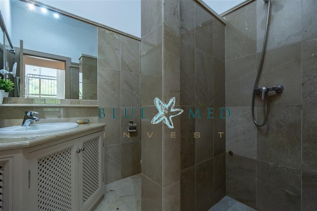 4 quarto Moradia para venda em La Manga Club com piscina garagem - 480 000 € (Ref: 10037469)