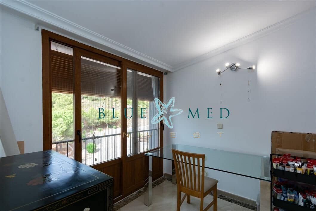 4 quarto Moradia para venda em La Manga Club com piscina garagem - 480 000 € (Ref: 10037469)