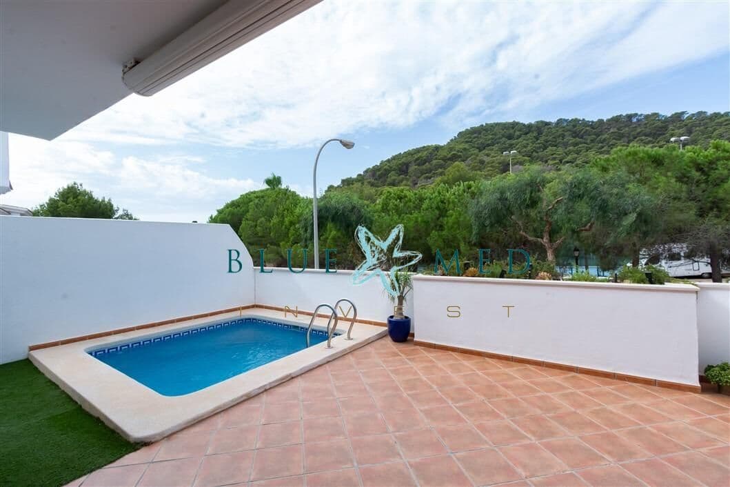 4 quarto Moradia para venda em La Manga Club com piscina garagem - 480 000 € (Ref: 10037469)