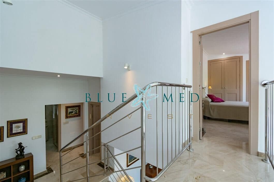 4 quarto Moradia para venda em La Manga Club com piscina garagem - 480 000 € (Ref: 10037469)