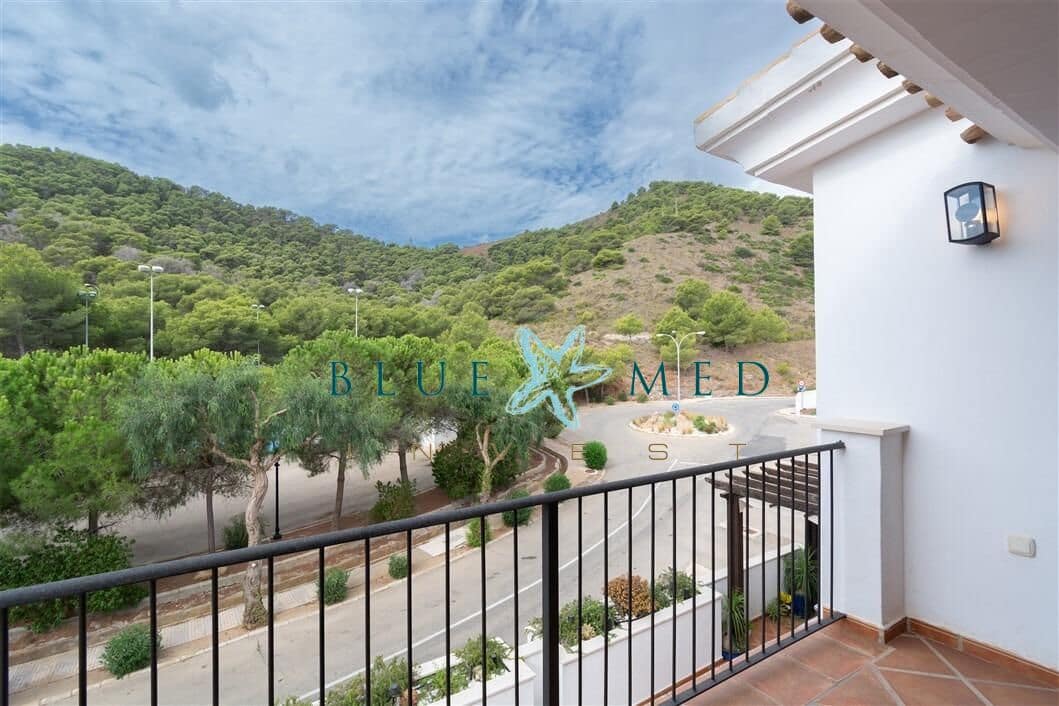 4 quarto Moradia para venda em La Manga Club com piscina garagem - 480 000 € (Ref: 10037469)