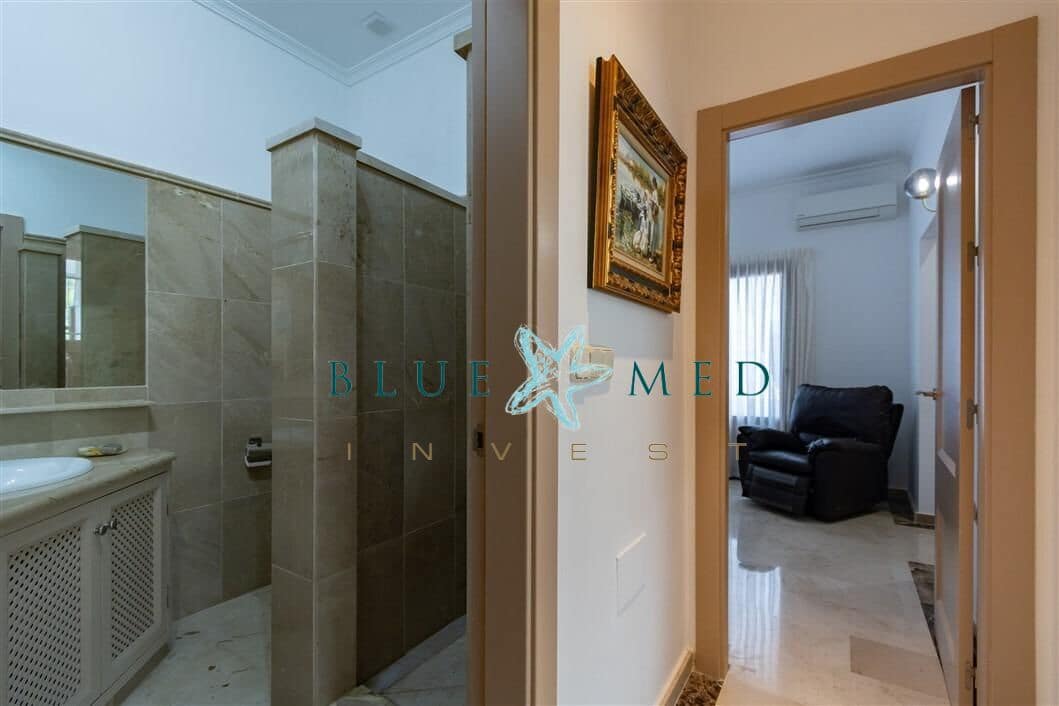 4 quarto Moradia para venda em La Manga Club com piscina garagem - 480 000 € (Ref: 10037469)