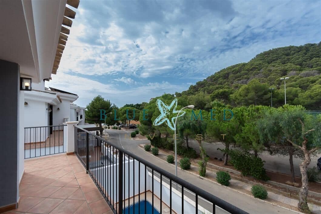 4 quarto Moradia para venda em La Manga Club com piscina garagem - 480 000 € (Ref: 10037469)