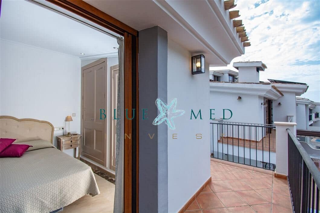 4 quarto Moradia para venda em La Manga Club com piscina garagem - 480 000 € (Ref: 10037469)