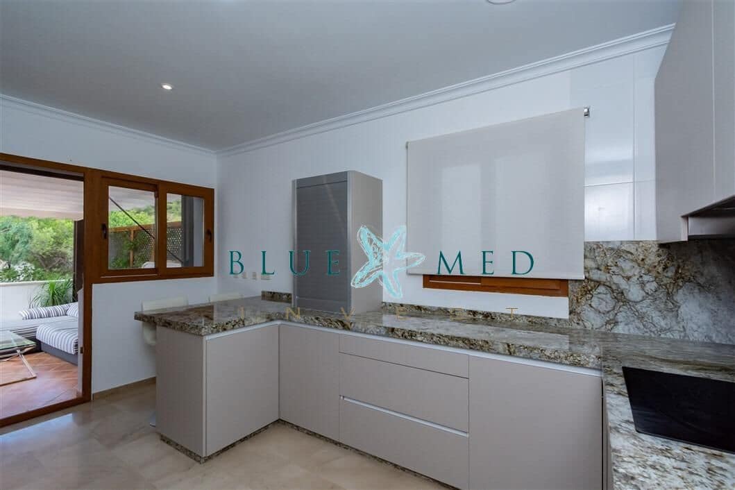 4 quarto Moradia para venda em La Manga Club com piscina garagem - 480 000 € (Ref: 10037469)