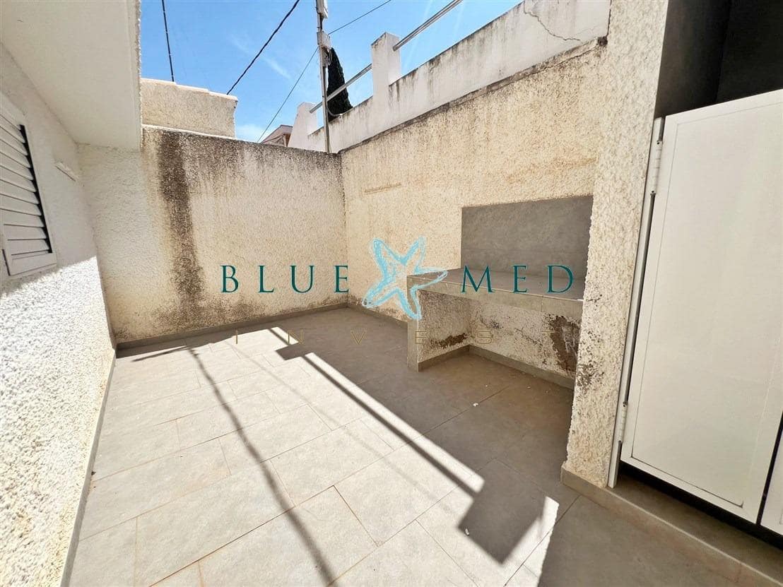5 bedroom Apartment for sale in Puerto de Mazarron - € 289,000 (Ref: 10047346)