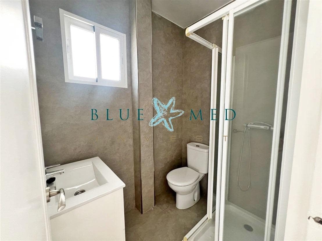 5 bedroom Apartment for sale in Puerto de Mazarron - € 289,000 (Ref: 10047346)