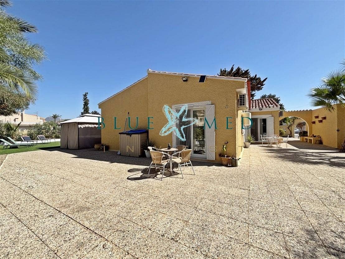 4 soverom Villa til salgs i Puerto de Mazarron med svømmebasseng garasje - € 549 995 (Ref: 10062288)