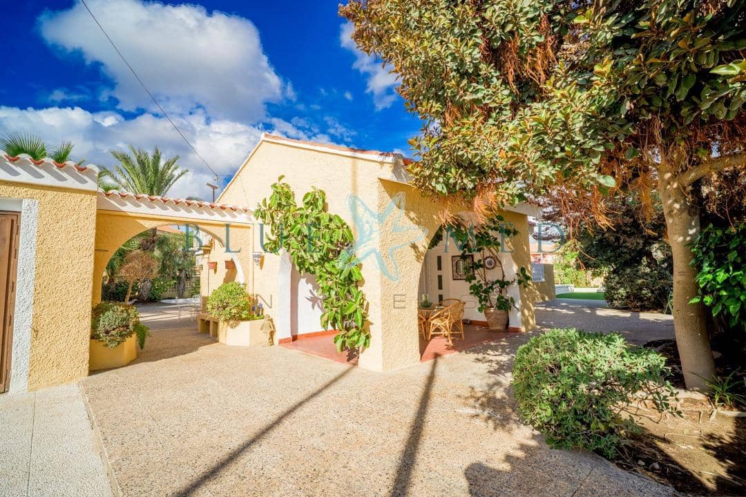 4 slaapkamer Villa te koop in Puerto de Mazarron met zwembad garage - € 549.995 (Ref: 10062288)