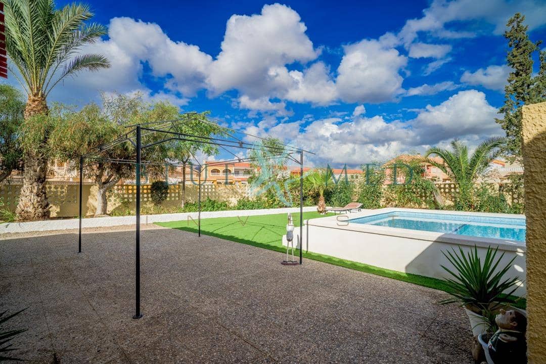 4 slaapkamer Villa te koop in Puerto de Mazarron met zwembad garage - € 549.995 (Ref: 10062288)