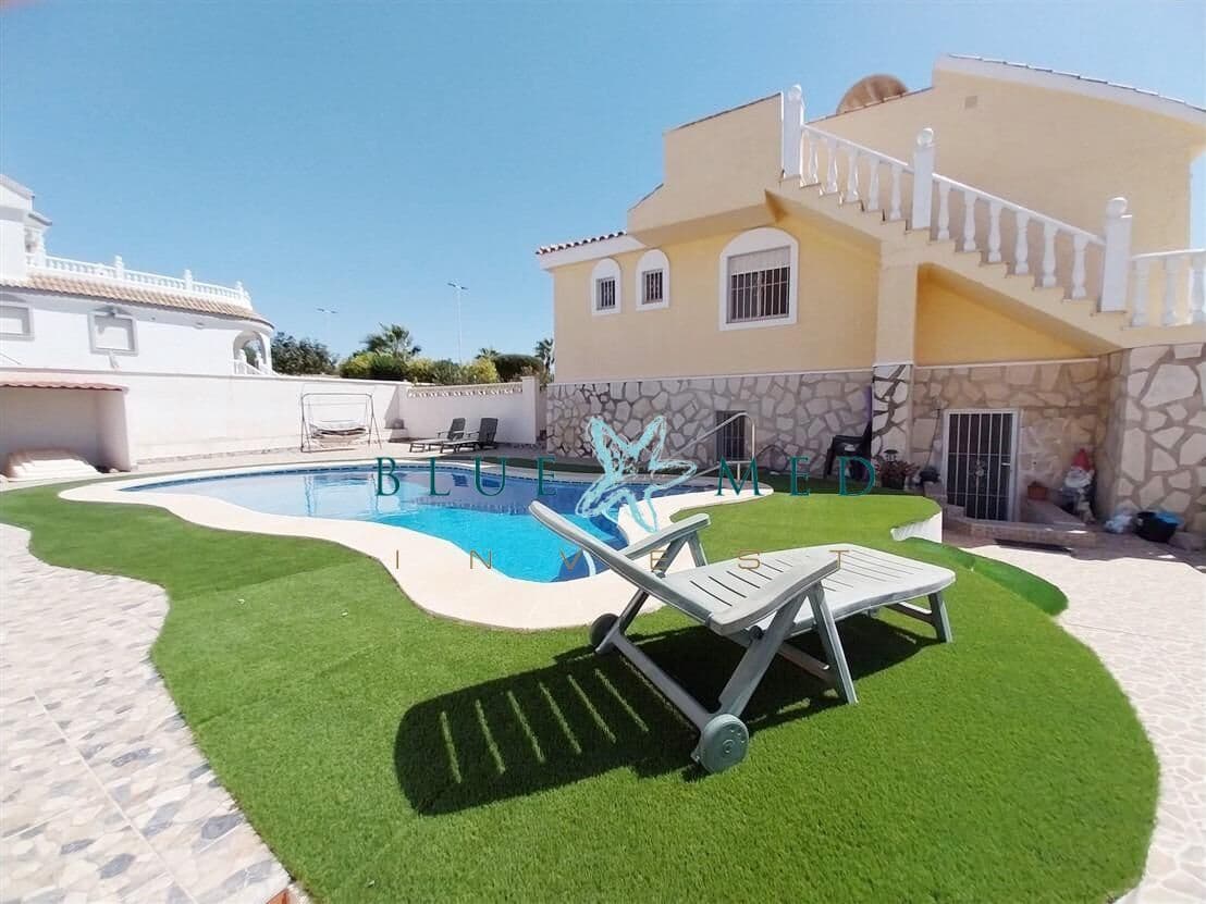 3 slaapkamer Villa te koop in Mazarron met zwembad garage - € 295.000 (Ref: 10070936)
