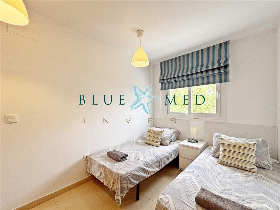 2 soveværelse Penthouse til salg i Condado de Alhama med swimmingpool - € 119.000 (Ref: 10086176)