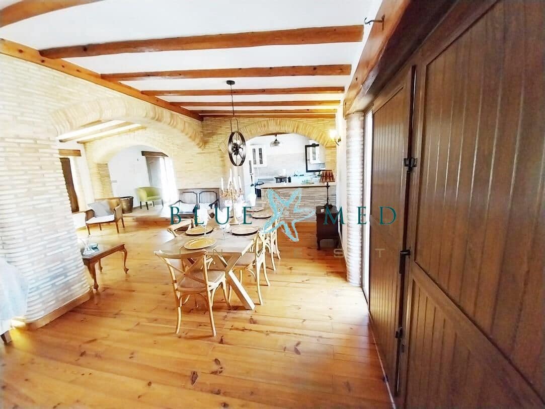 4 slaapkamer Finca/Landhuis te koop in El Pareton - € 325.000 (Ref: 10129521)