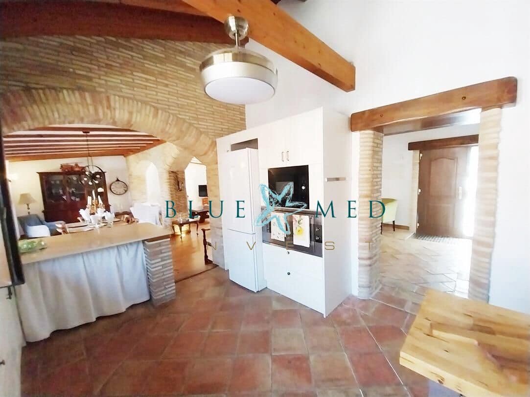 4 slaapkamer Finca/Landhuis te koop in El Pareton - € 325.000 (Ref: 10129521)