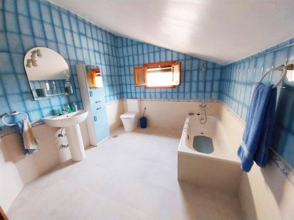 7 sypialnia Finka/Dom wiejski na sprzedaż w Lorca z basenem garażem - 320 000 € (Ref: 10142654)