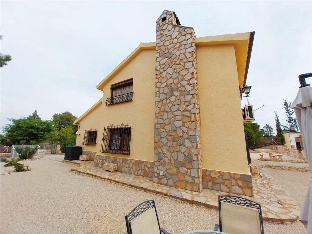 7 sypialnia Finka/Dom wiejski na sprzedaż w Lorca z basenem garażem - 320 000 € (Ref: 10142654)