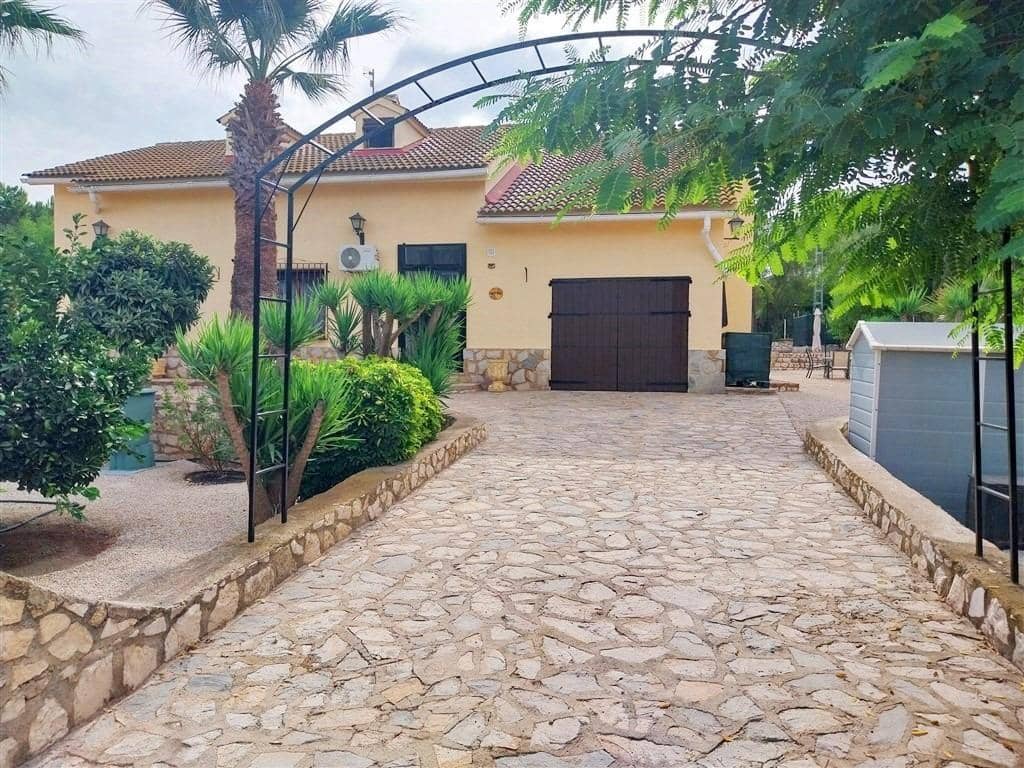 7 sypialnia Finka/Dom wiejski na sprzedaż w Lorca z basenem garażem - 320 000 € (Ref: 10142654)