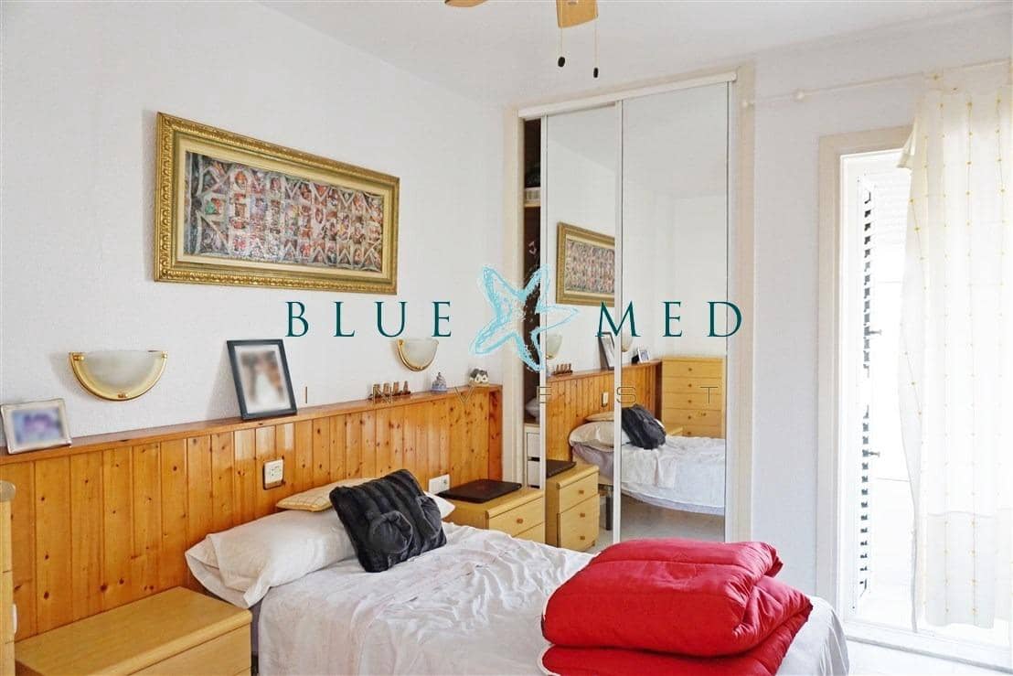 Apartamento de 4 habitaciones en Alamillo en venta con garaje - 350.000 € (Ref: 10147153)