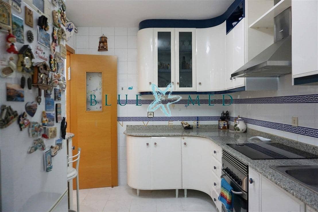 Apartamento de 4 habitaciones en Alamillo en venta con garaje - 350.000 € (Ref: 10147153)