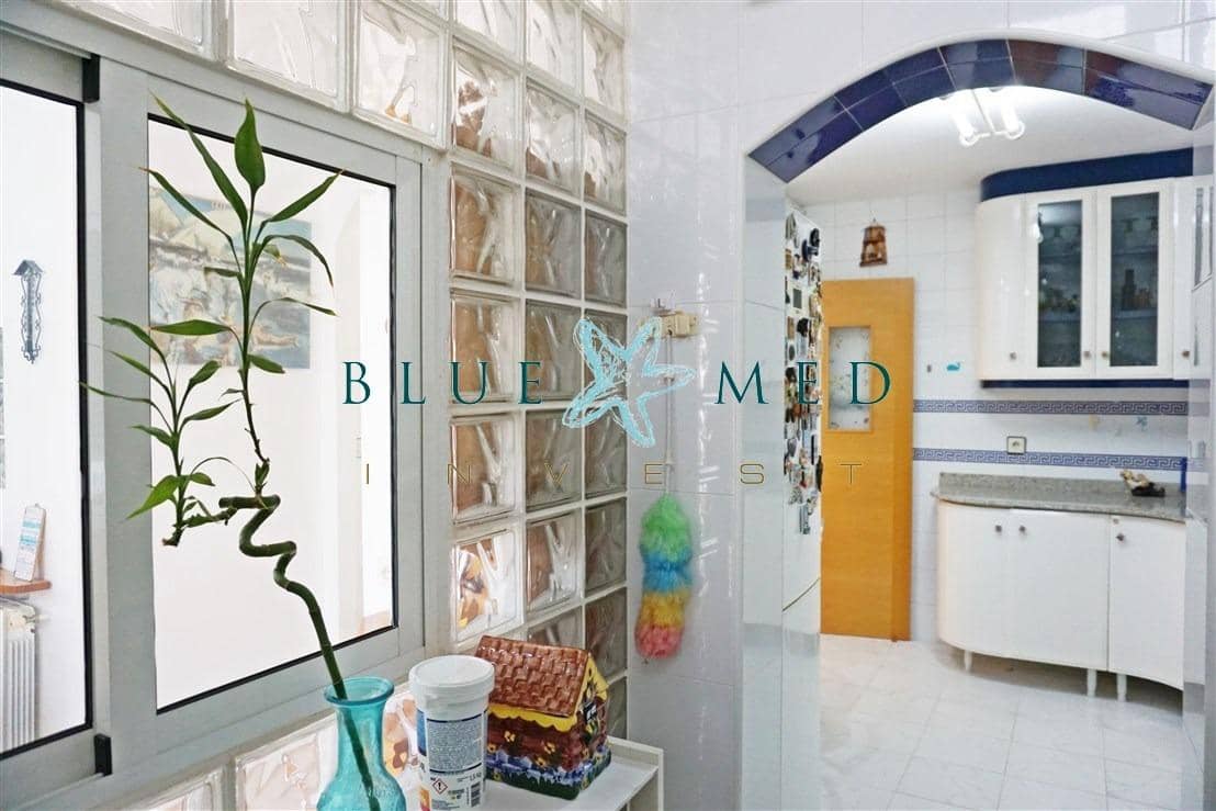 Apartamento de 4 habitaciones en Alamillo en venta con garaje - 350.000 € (Ref: 10147153)