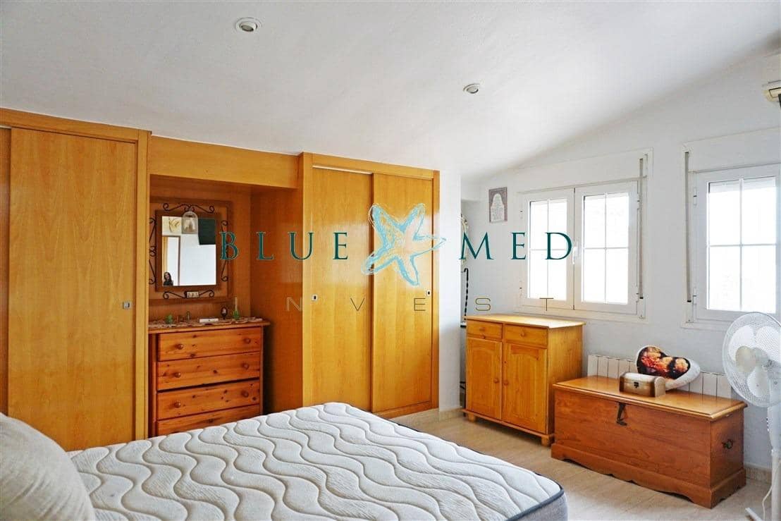 Apartamento de 4 habitaciones en Alamillo en venta con garaje - 350.000 € (Ref: 10147153)