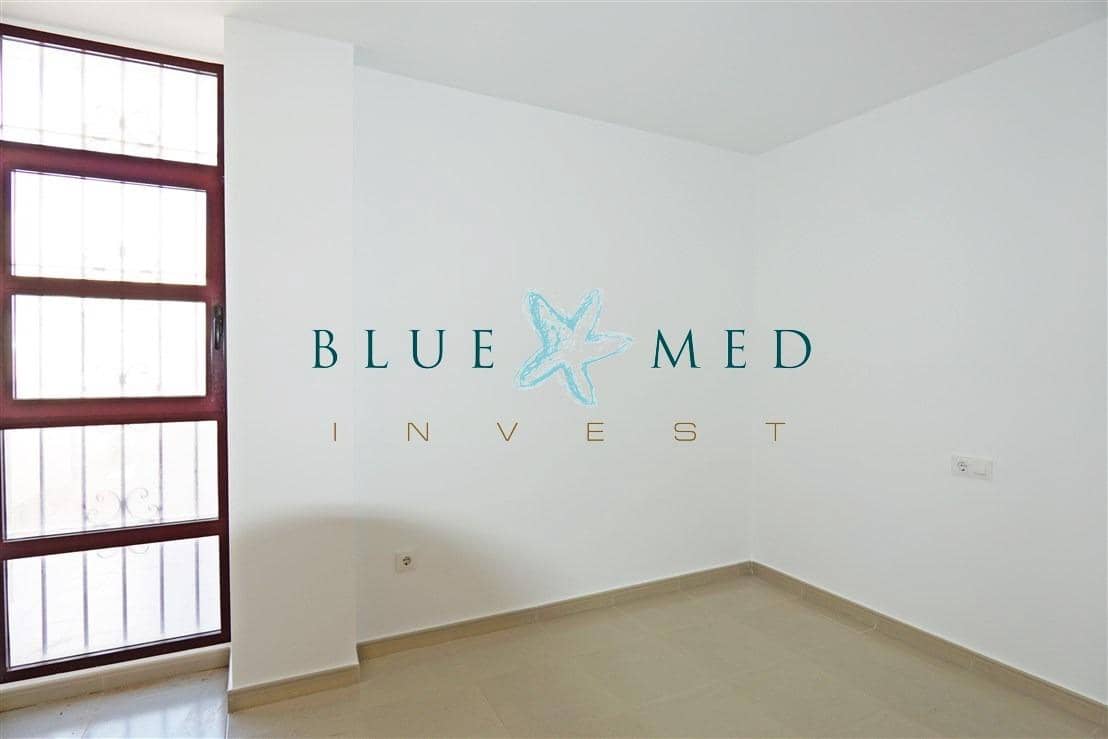 Apartamento de 2 habitaciones en Isla Plana en venta con piscina garaje - 169.900 € (Ref: 10166700)