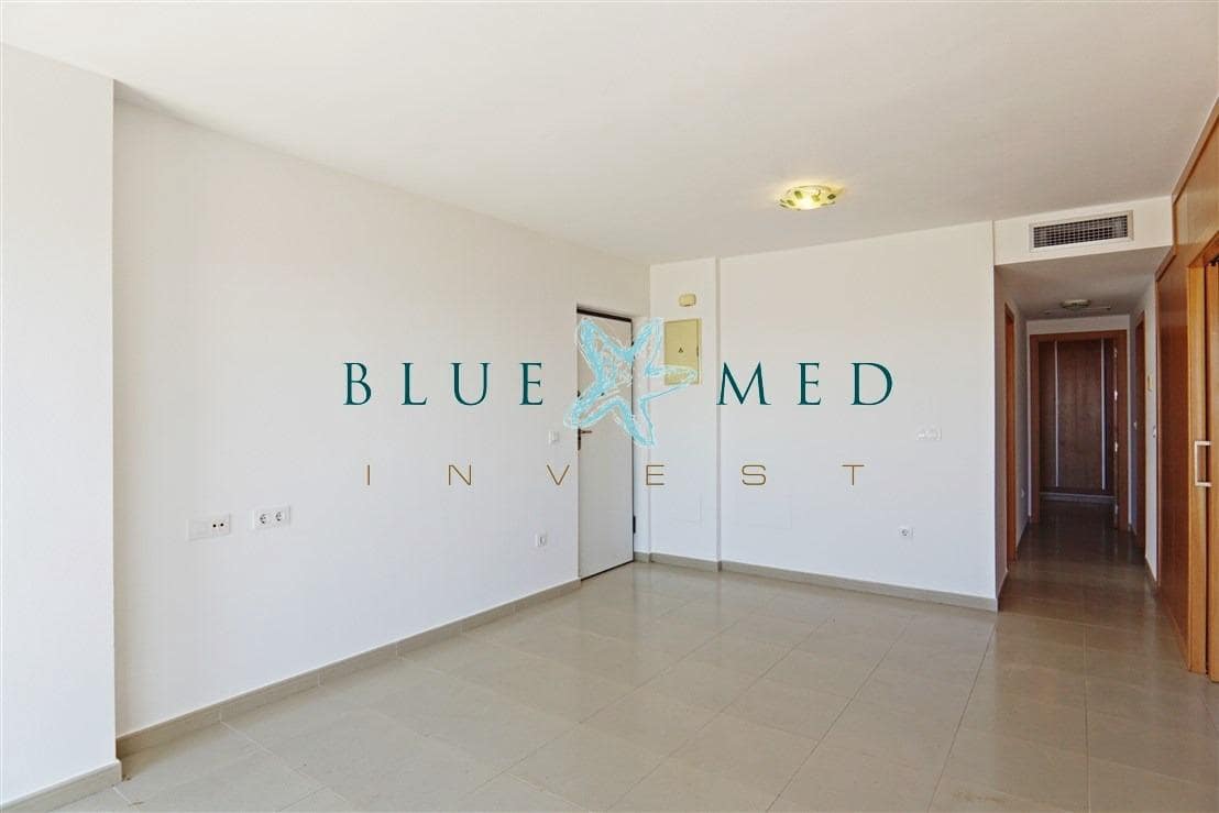 Apartamento de 2 habitaciones en Isla Plana en venta con piscina garaje - 169.900 € (Ref: 10166700)