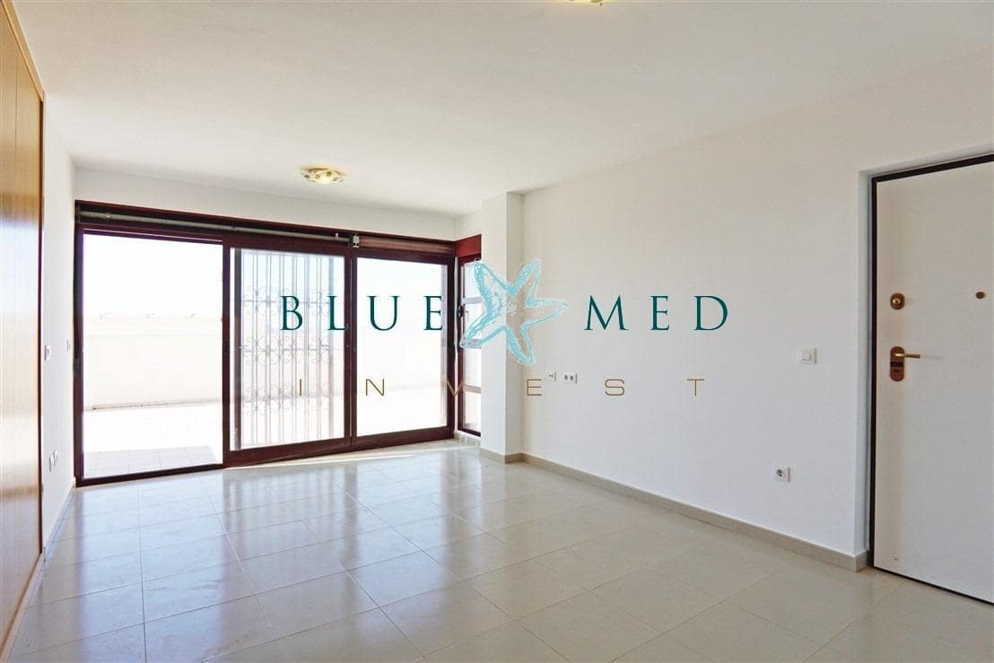 Apartamento de 2 habitaciones en Isla Plana en venta con piscina garaje - 169.900 € (Ref: 10166700)