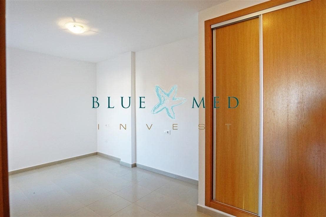 Apartamento de 2 habitaciones en Isla Plana en venta con piscina garaje - 169.900 € (Ref: 10166700)