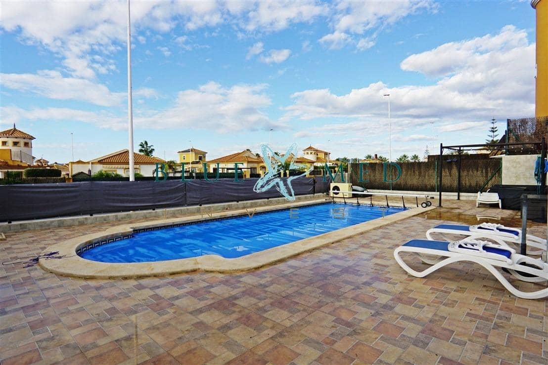 3 soveværelse Villa til salg i Mazarron med swimmingpool garage - € 329.000 (Ref: 10183159)