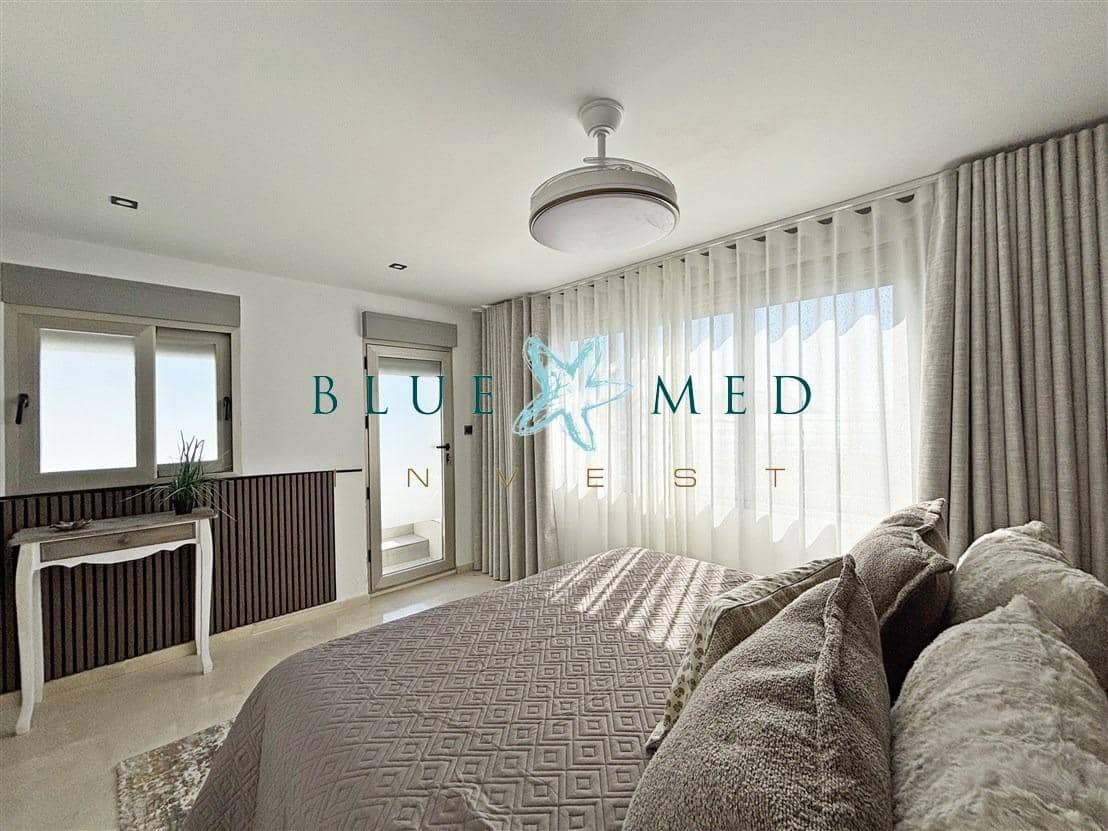 4 chambre Villa/Maison à vendre à Isla Plana avec piscine garage - 1 995 000 € (Ref: 10184982)