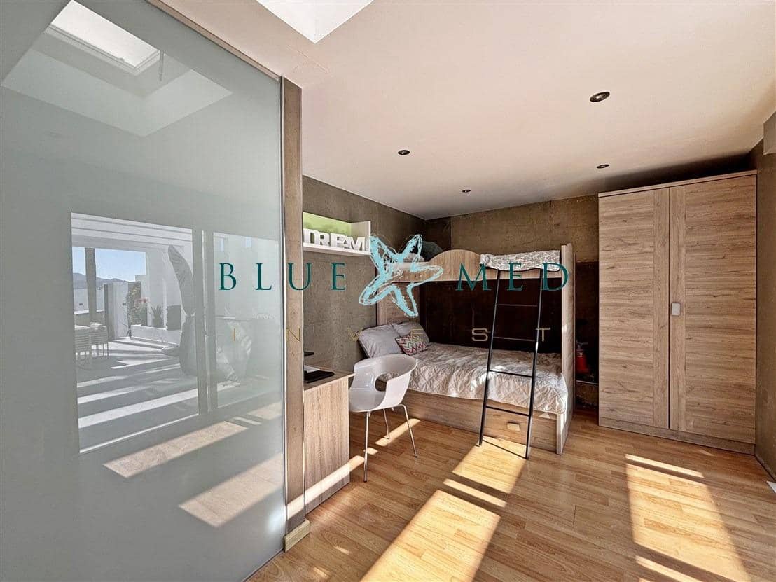 4 chambre Villa/Maison à vendre à Isla Plana avec piscine garage - 1 995 000 € (Ref: 10184982)