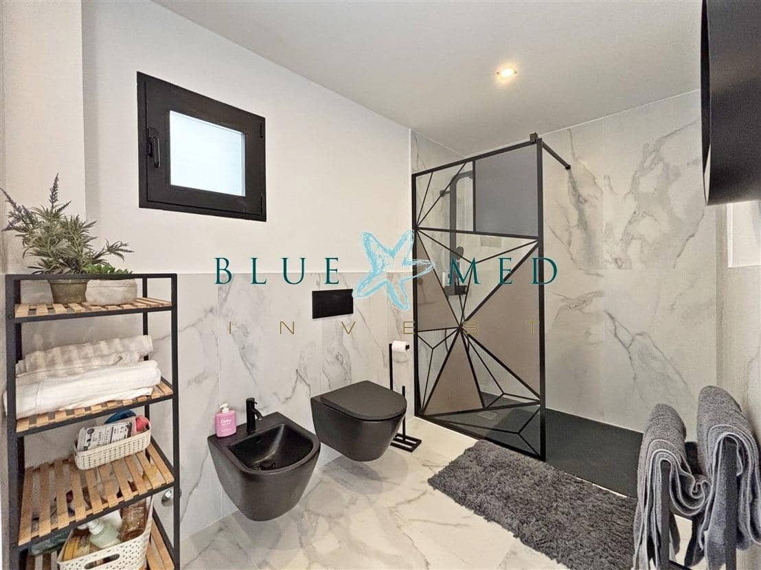 4 chambre Villa/Maison à vendre à Isla Plana avec piscine garage - 1 995 000 € (Ref: 10184982)