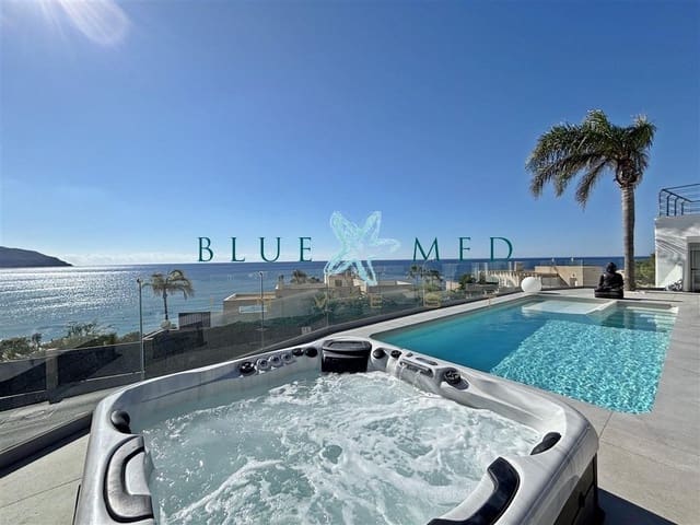 4 chambre Villa/Maison à vendre à Isla Plana, Carthagène avec piscine garage - 1 995 000 € (Ref: 10184982)