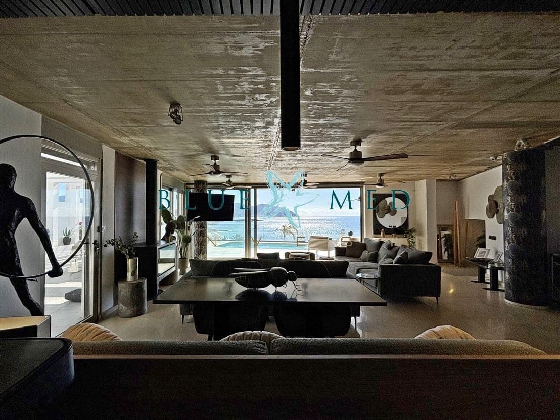 4 chambre Villa/Maison à vendre à Isla Plana avec piscine garage - 1 995 000 € (Ref: 10184982)