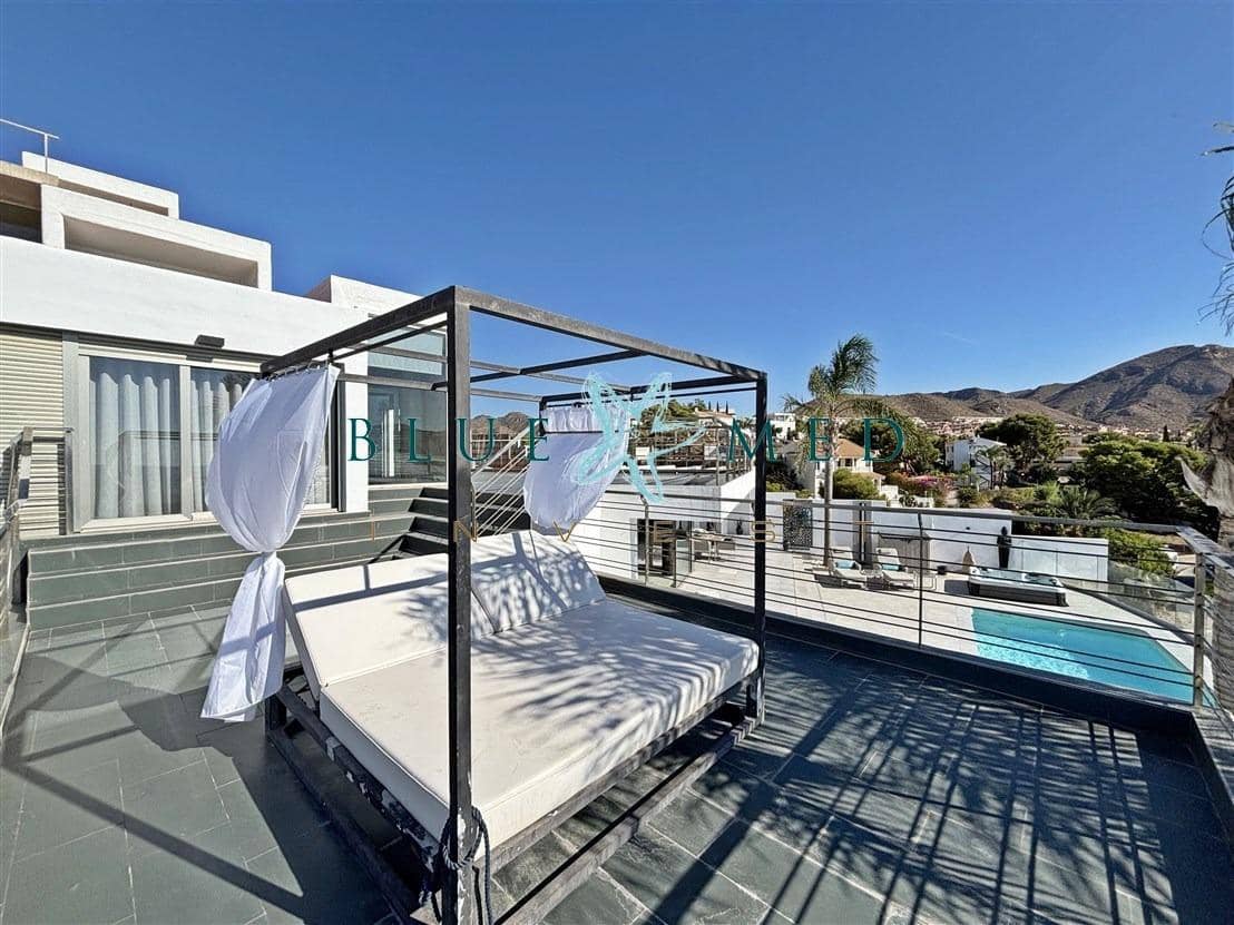 4 chambre Villa/Maison à vendre à Isla Plana avec piscine garage - 1 995 000 € (Ref: 10184982)