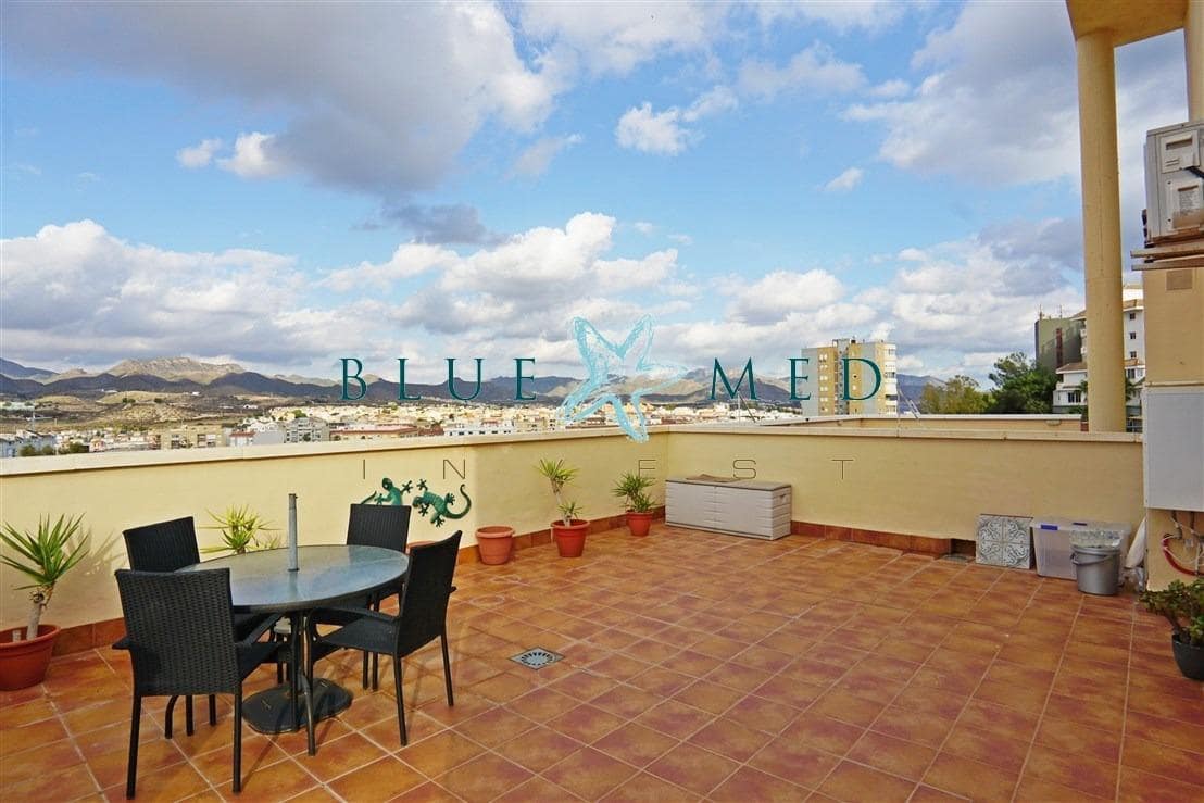 2 soveværelse Penthouse til salg i Puerto de Mazarron med swimmingpool garage - € 175.000 (Ref: 10187123)