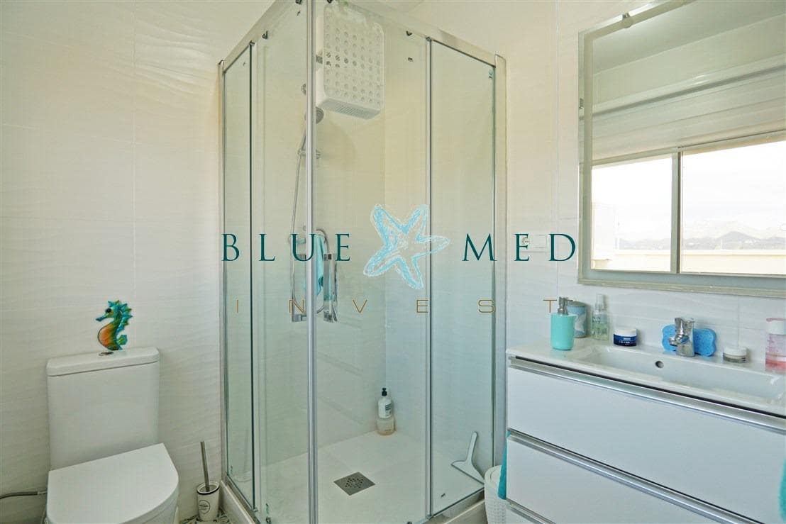 2 soveværelse Penthouse til salg i Puerto de Mazarron med swimmingpool garage - € 175.000 (Ref: 10187123)