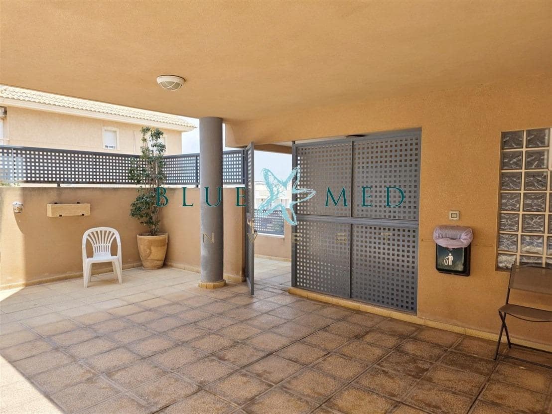 2 soveværelse Penthouse til salg i Puerto de Mazarron med swimmingpool garage - € 175.000 (Ref: 10187123)