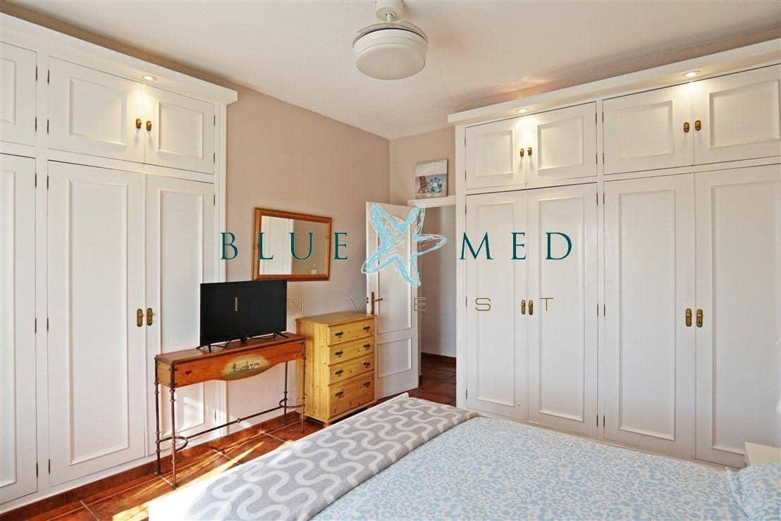 Chalet de 4 habitaciones en Isla Plana en venta con garaje - 425.000 € (Ref: 10187125)