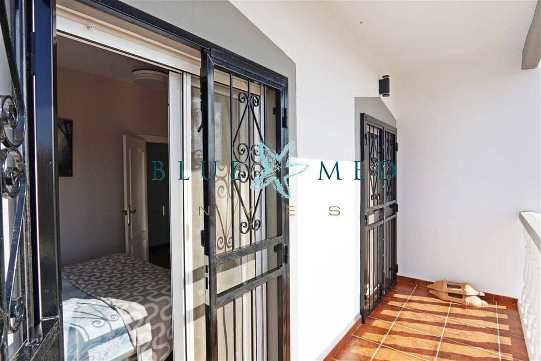 Chalet de 4 habitaciones en Isla Plana en venta con garaje - 425.000 € (Ref: 10187125)
