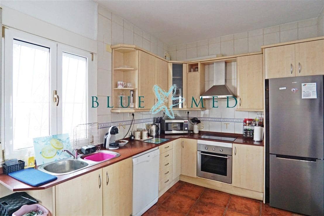Chalet de 4 habitaciones en Isla Plana en venta con garaje - 425.000 € (Ref: 10187125)