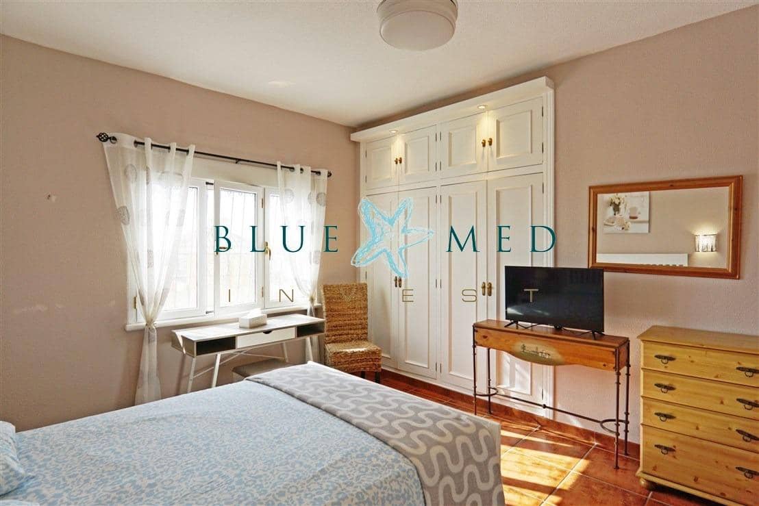 Chalet de 4 habitaciones en Isla Plana en venta con garaje - 425.000 € (Ref: 10187125)