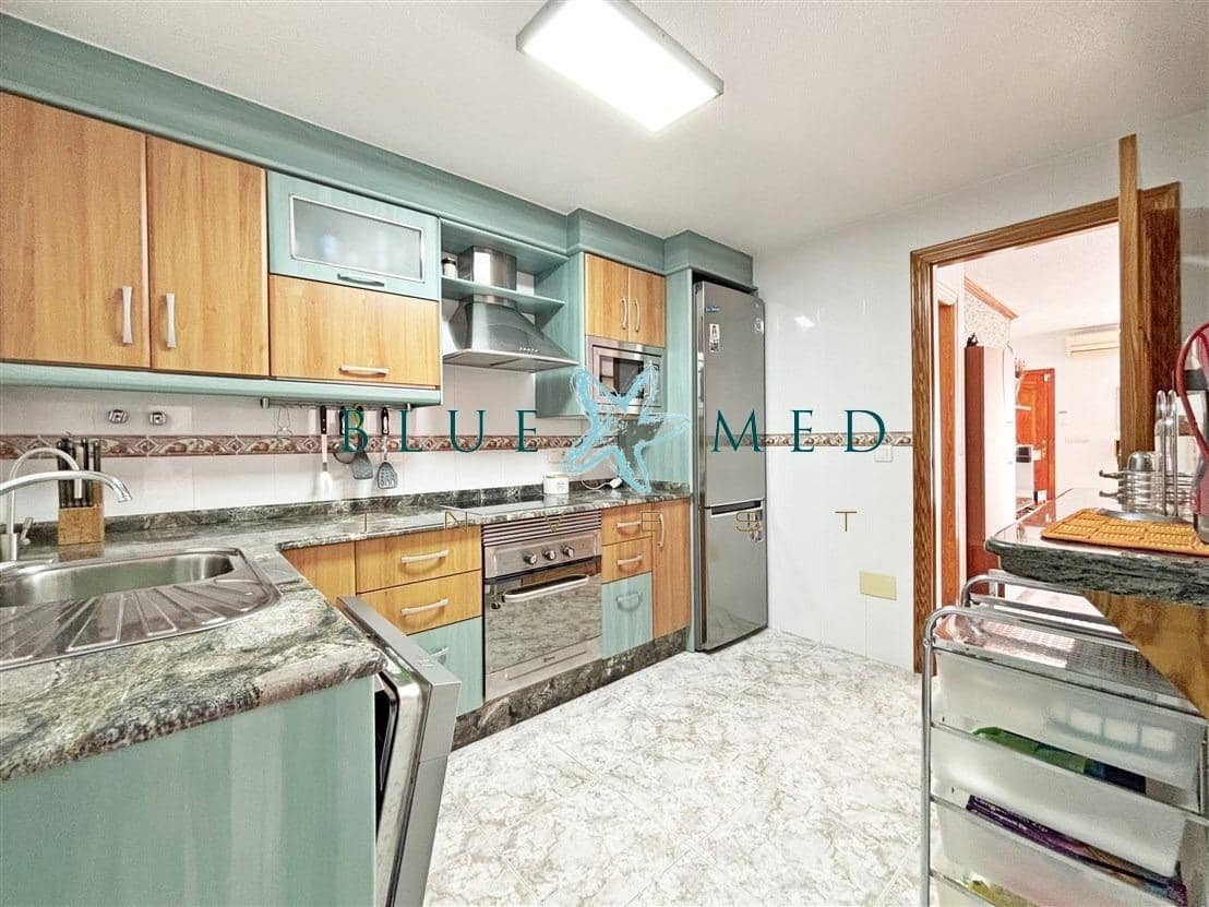 Apartamento de 3 habitaciones en Alamillo en venta con garaje - 295.000 € (Ref: 7478918)
