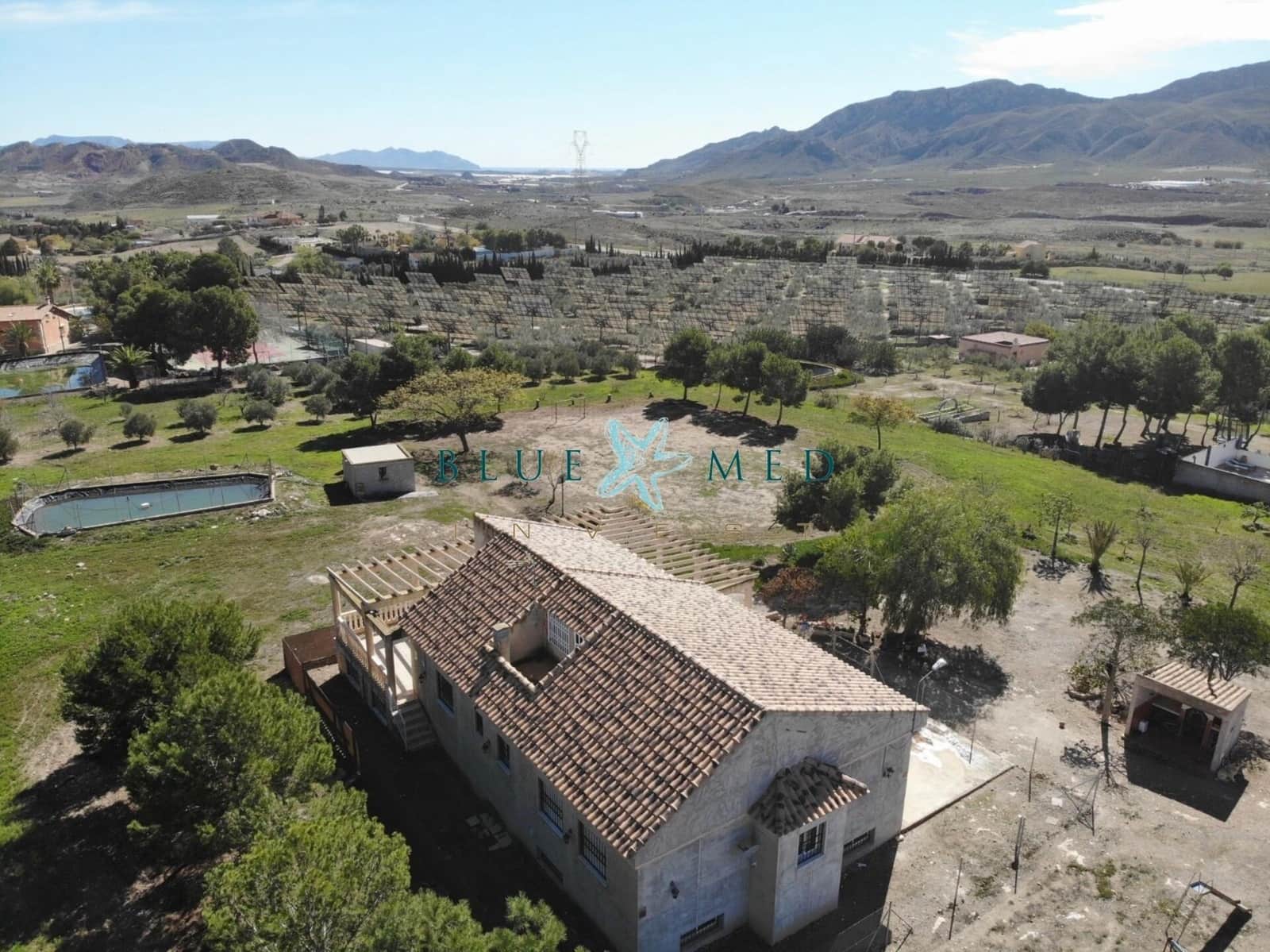 4 soverom Finca/Herregård til salgs i Leiva med garasje - € 425 000 (Ref: 7484920)