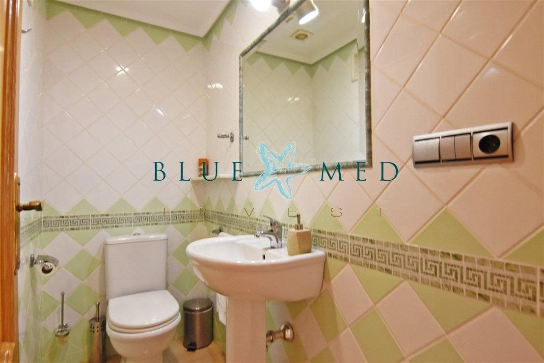 5 bedroom Villa for sale in Isla Plana with pool garage - € 1,399,000 (Ref: 7484926)