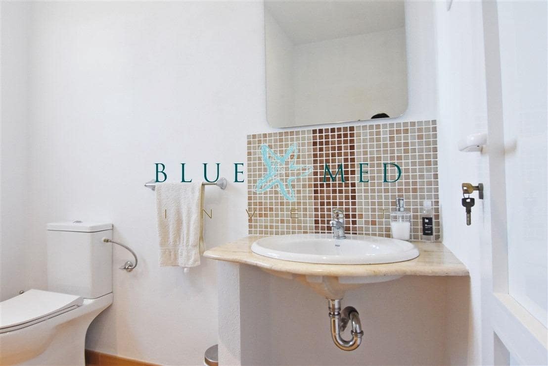 5 bedroom Villa for sale in Isla Plana with pool garage - € 1,399,000 (Ref: 7484926)