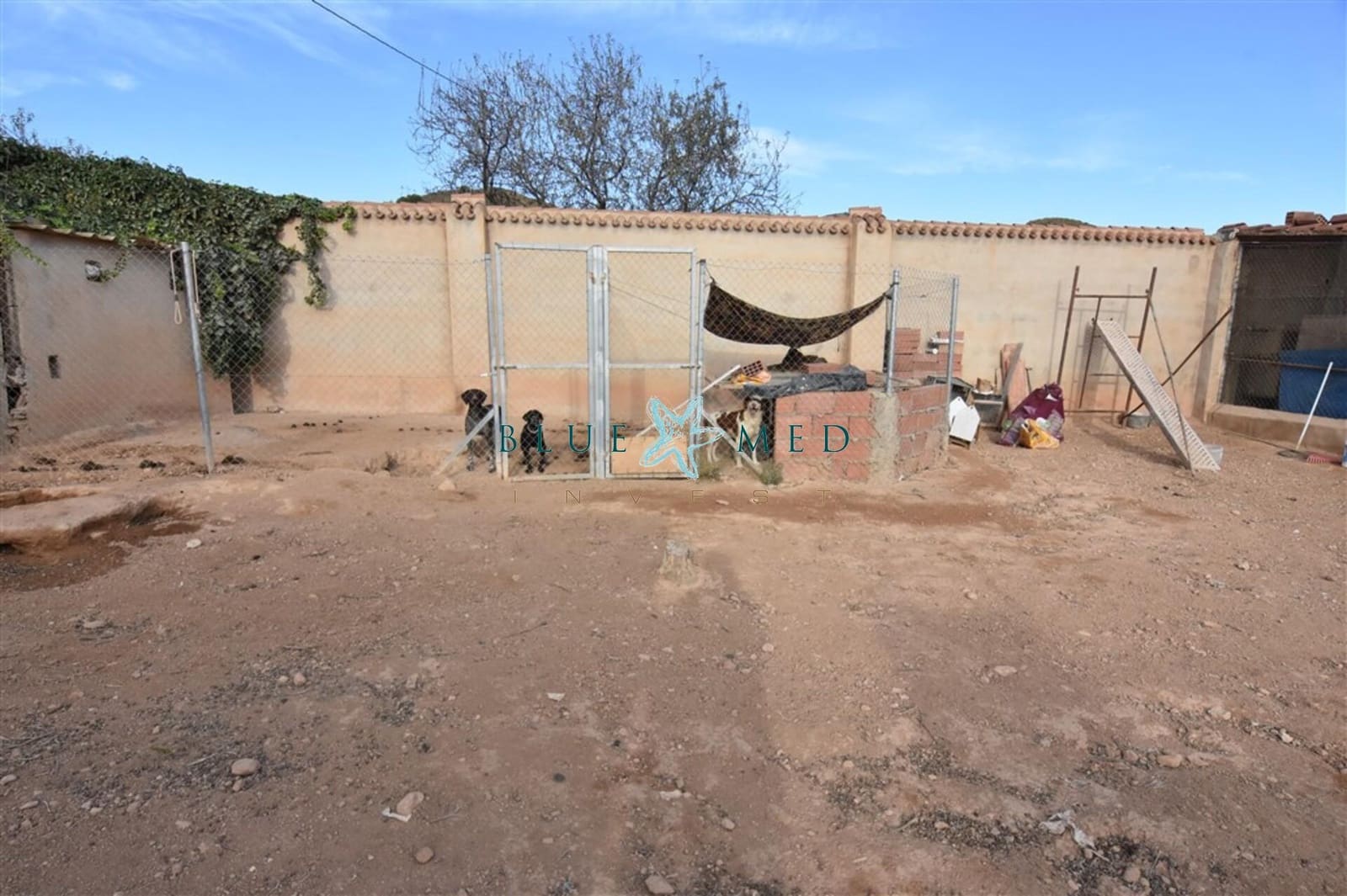 3 soveværelse Finca/Landehus til salg i Las Palas med swimmingpool garage - € 175.000 (Ref: 7484930)